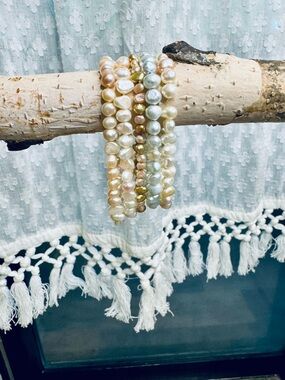 Multi-Color Freshwater Pearl Stretch Bracelet Set - Nina Juniper